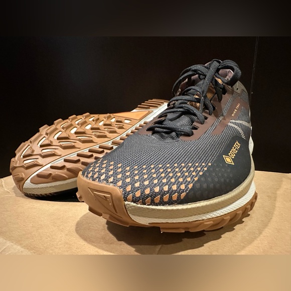 Nike React Peg Trail 4 GTX SU - Picture 2 of 7